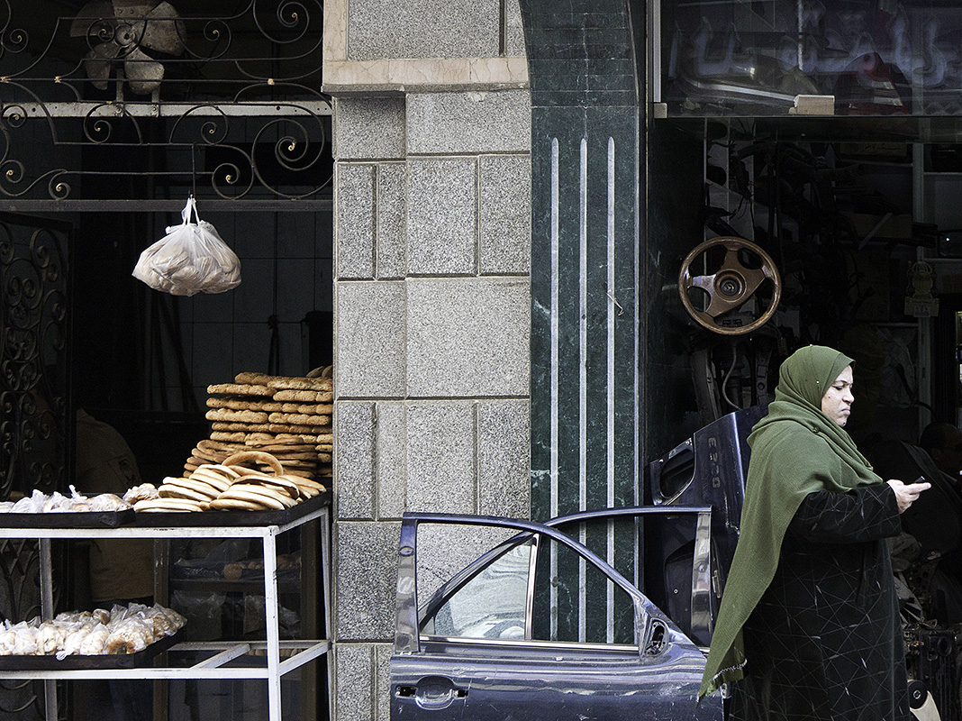 Cairo :: Bread and Automobiles