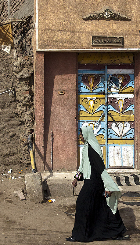Luxor :: Girl and the Mosaic Door